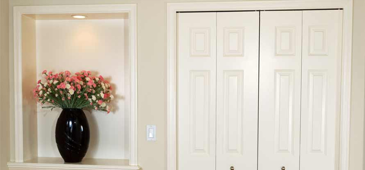 residential closet door repair in El Centro